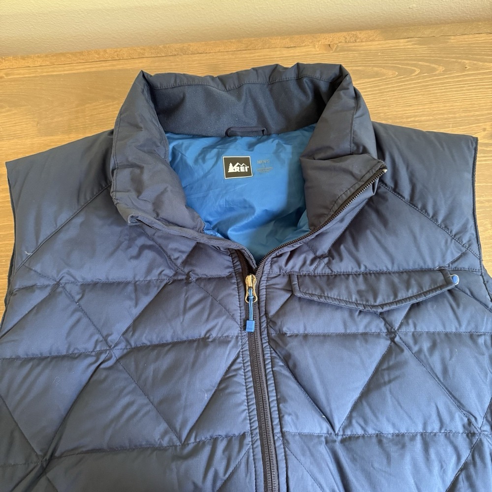 REI Men's Large Navy Blue Quilted Therum Down Puffer Zip Up Vest